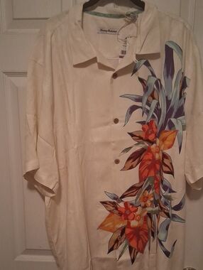 Tommy Bahama Vanilla Short Sleeve Button-Up W Floral Pattern XXl